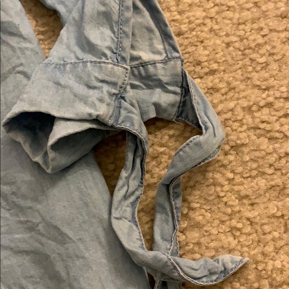 Blue button up shirt. New York & Company Jeans. - Picture 5 of 5